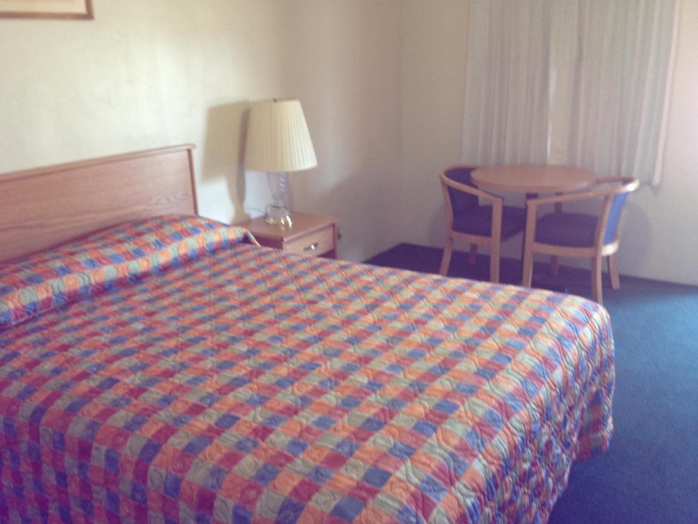 Hacienda Motel Main image